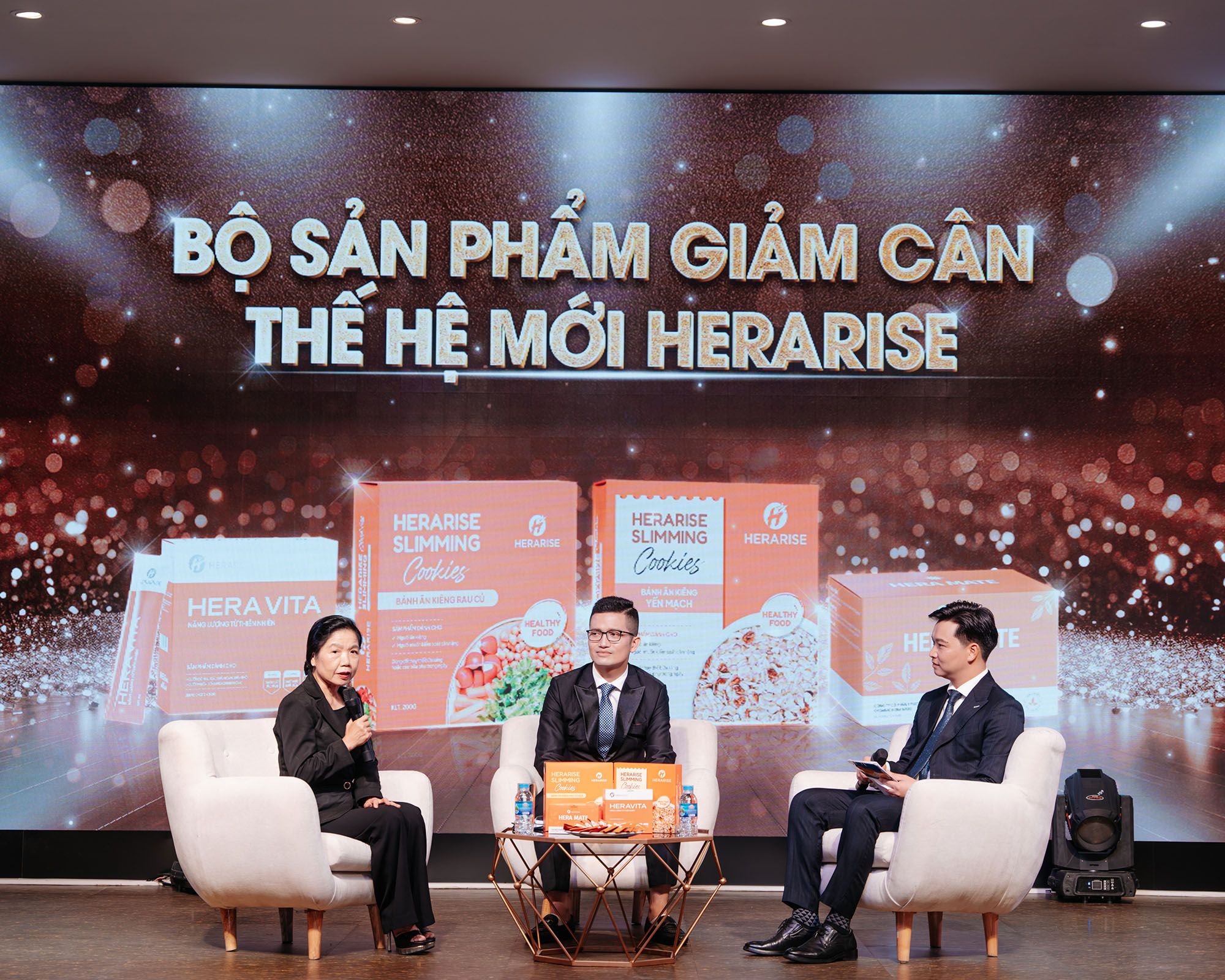 Sự kiện ra mắt bộ sản phẩm Giảm cân thế hệ mới Herarise 30.6.2024